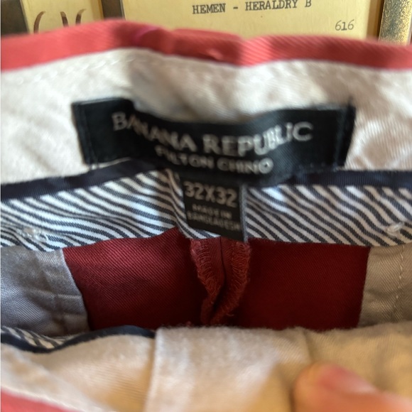 Banana Republic - Picture 2 of 3